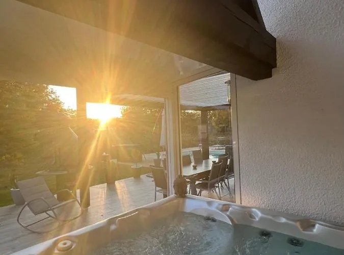 Mas Avec Piscine Et Jacuzzi Sur Sur Вилла