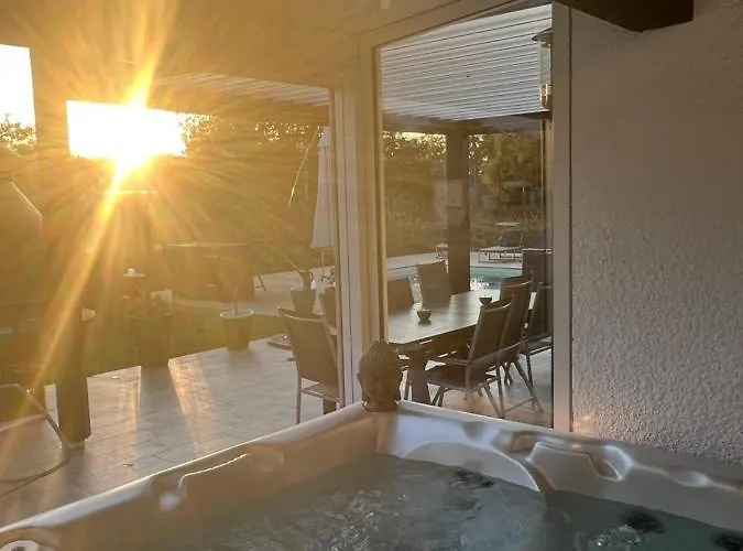 别墅 Mas Avec Piscine Et Jacuzzi Sur Sur